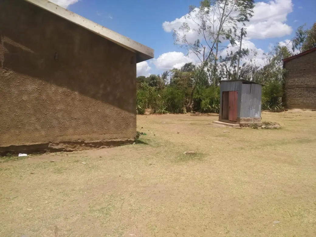 Prime Commercial Plot for Sale in Tala Town – KES 3.8M