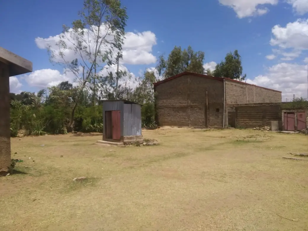 Prime Commercial Plot for Sale in Tala Town – KES 3.8M