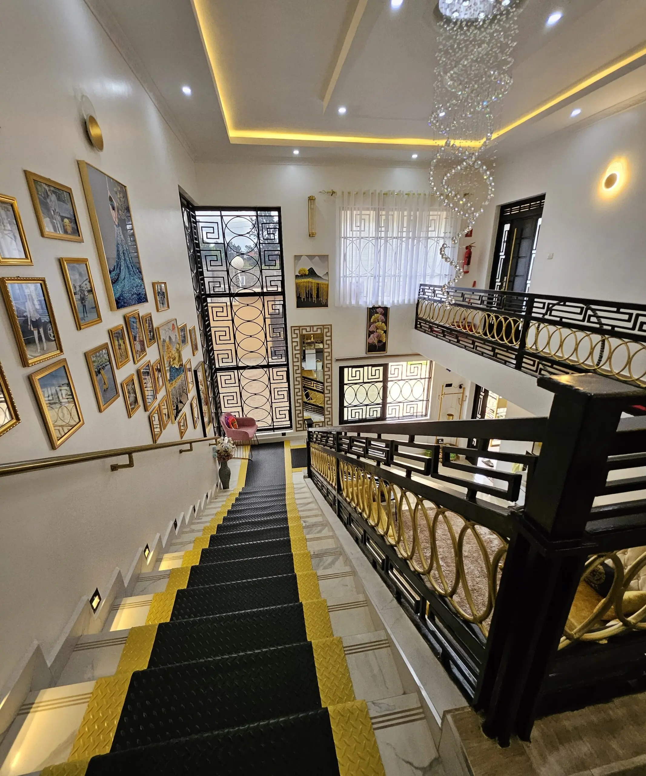 5 BEDROOM MANSION FOR SALE IN THIKA